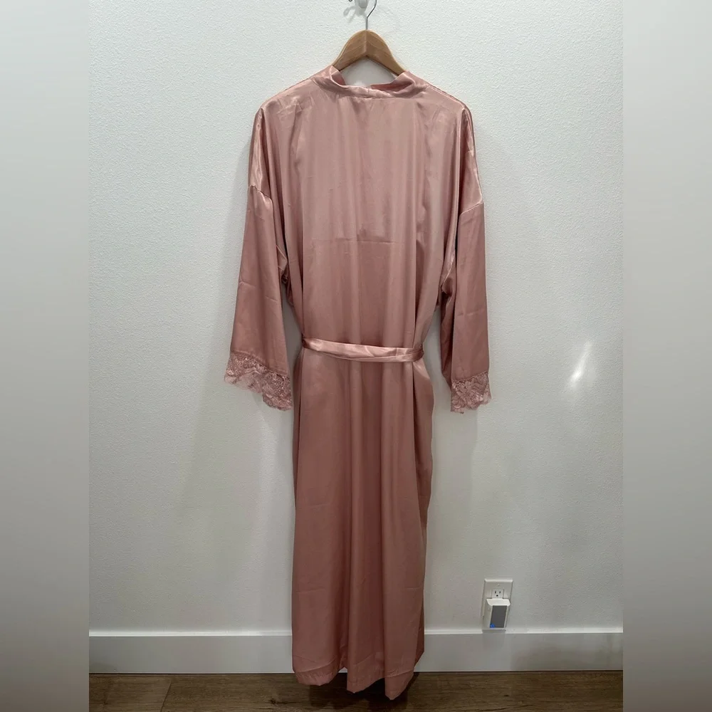 Victoria's Secret Blush Pink XL Satin Robe and Lace Chemise gown slip Set - Picture 3 of 11